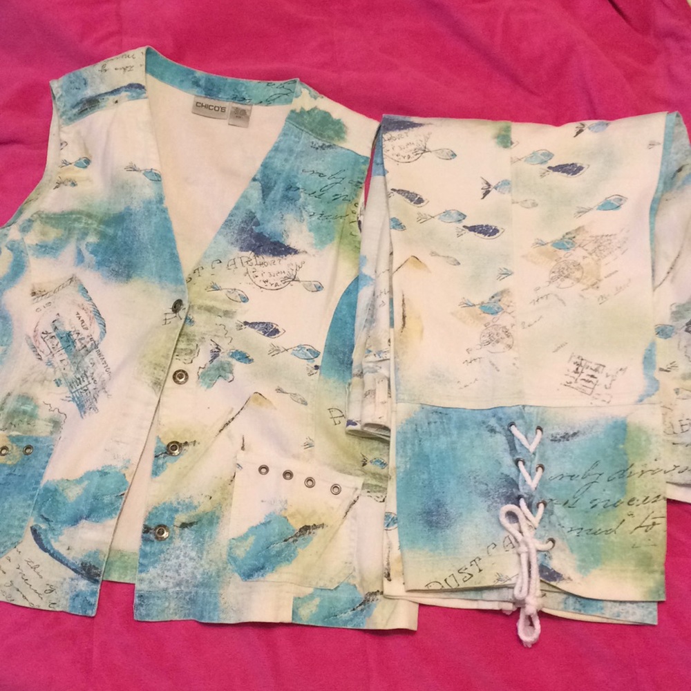 Printed pants and vest set